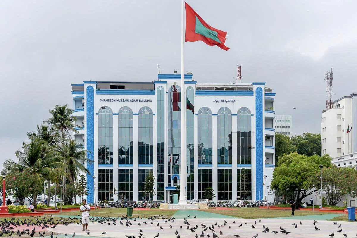 ބައިލައްކަ ރުފިޔާ ފޭރުން: އިކްލީލްގެ ބަންދަށް އިތުރު 15 ދުވަސް