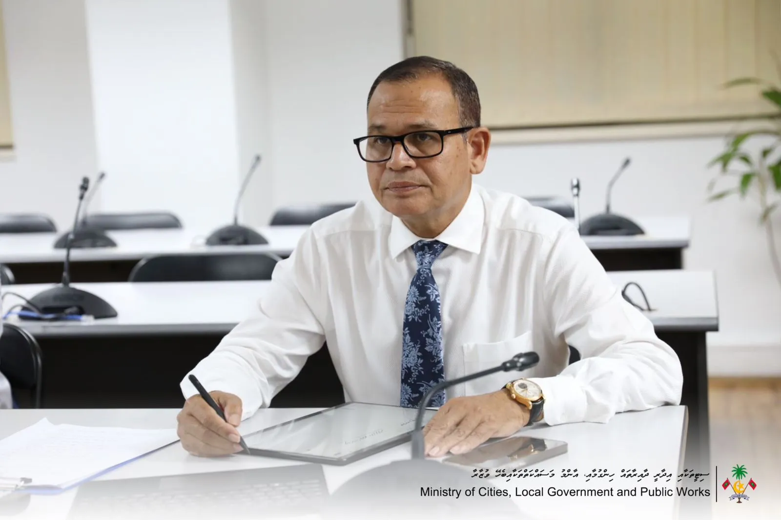 މަގުބައްތިތައް ރަނގަޅުކުރުމަށް 85 މިލިއަން ޚަރަދުވާނެ: މިނިސްޓަރު