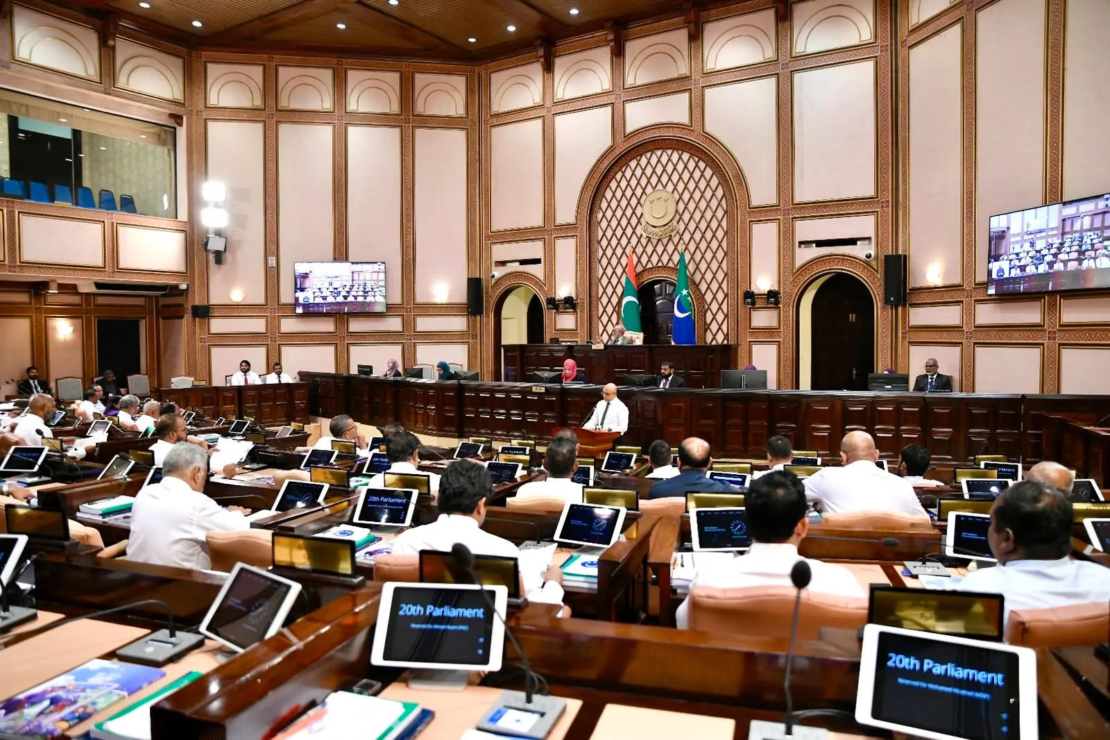 ބަޖެޓު 2027: ސަޕްލިމެންޓަރީ ބަޖެޓަކާ ނުލައި މި އަހަރު ނިންމާލެވޭނެ: ޒަރީރު