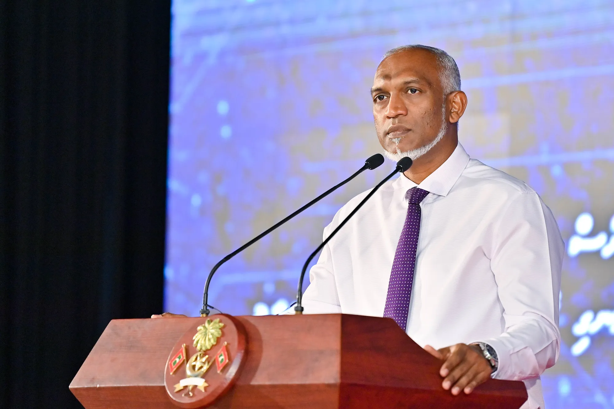 ބާރަށް ދުއްވާ ފަރާތްތަކަށް ހަރުކަށި ފިޔަވަޅު އެޅުމަށް ގާނޫނަށް ބަދަލު ގެނެސް އެކަން ތަންފީޒު ކުރާނަން: ރައީސް މުޢިއްޒު