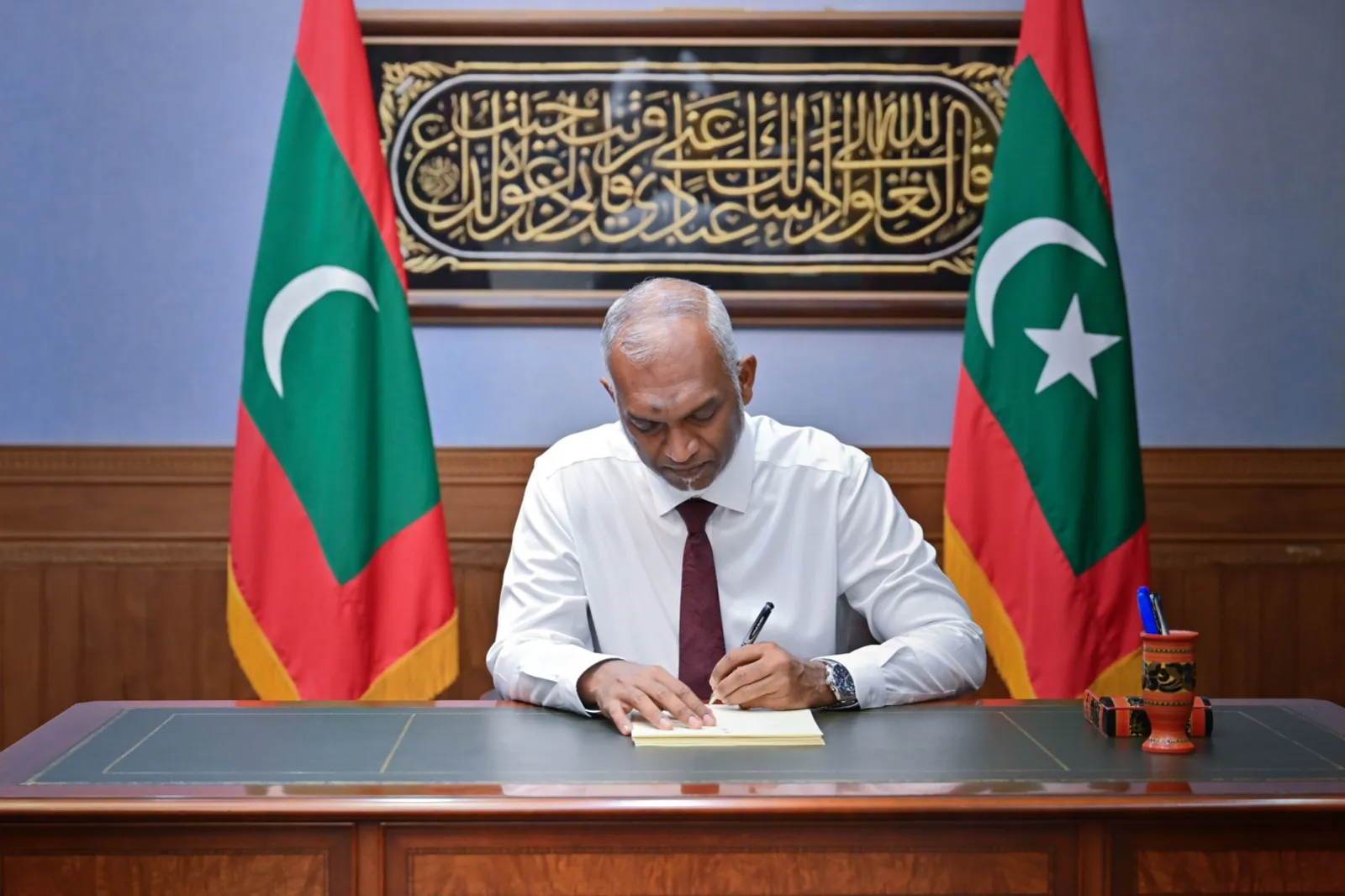 ދައުރު ނިމެން 548 ދުވަސް ނެތްނަމަ ދެން ބައި އިލެކްޝަނެއް ނުބާއްވާނެ