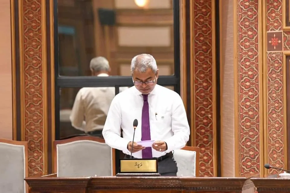 އައްޑޫސިޓީގެ ކަރަންޓު މައްސަލަ އަންނަ މަހު ހައްލުވާނެ: ވަޒީރު ޠާރިގު