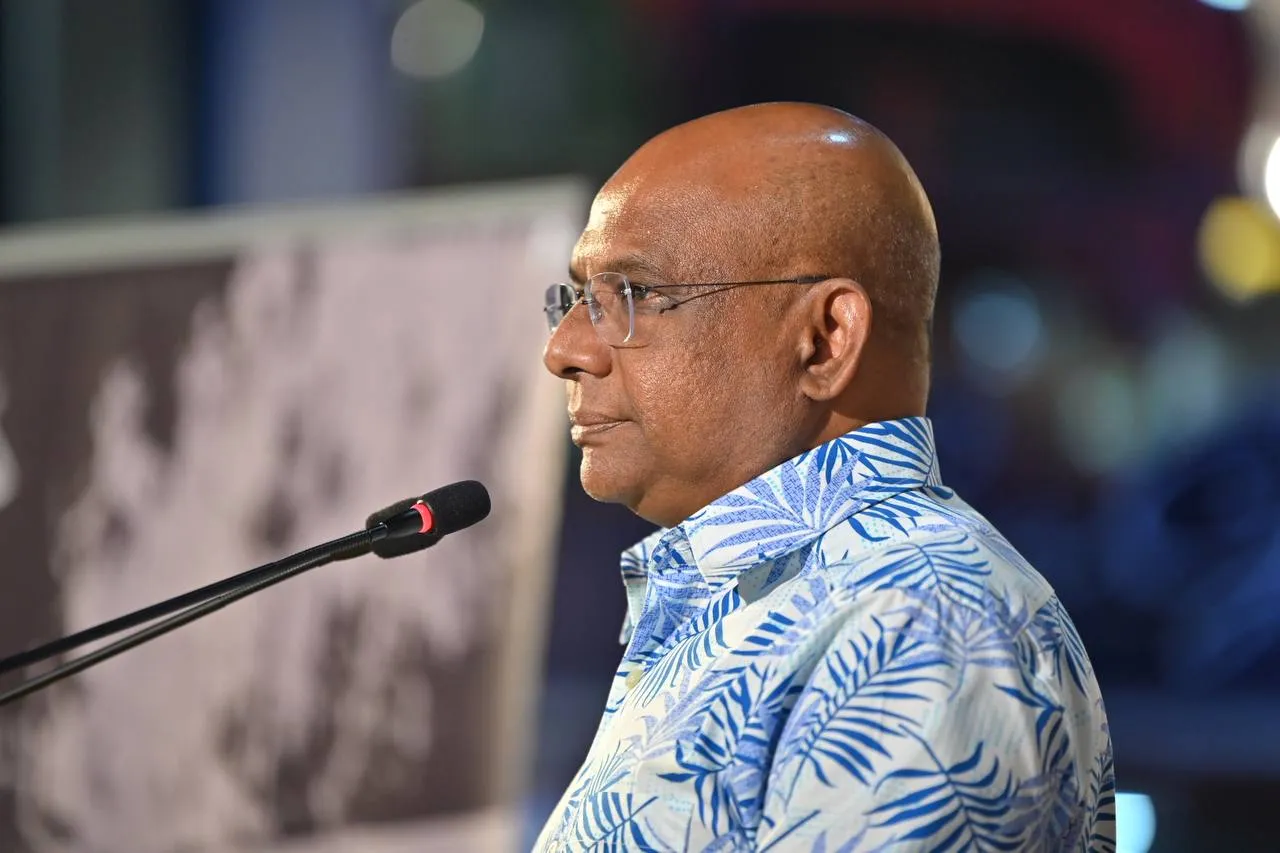 ރޯދައިގެ ކުރިން އައްޑޫ ކަރަންޓުގެ މައްސަލައަށް ދާއިމީ ޙައްލެއް ގެންނަން ޝާހިދު ގޮވާލައްވައިފި