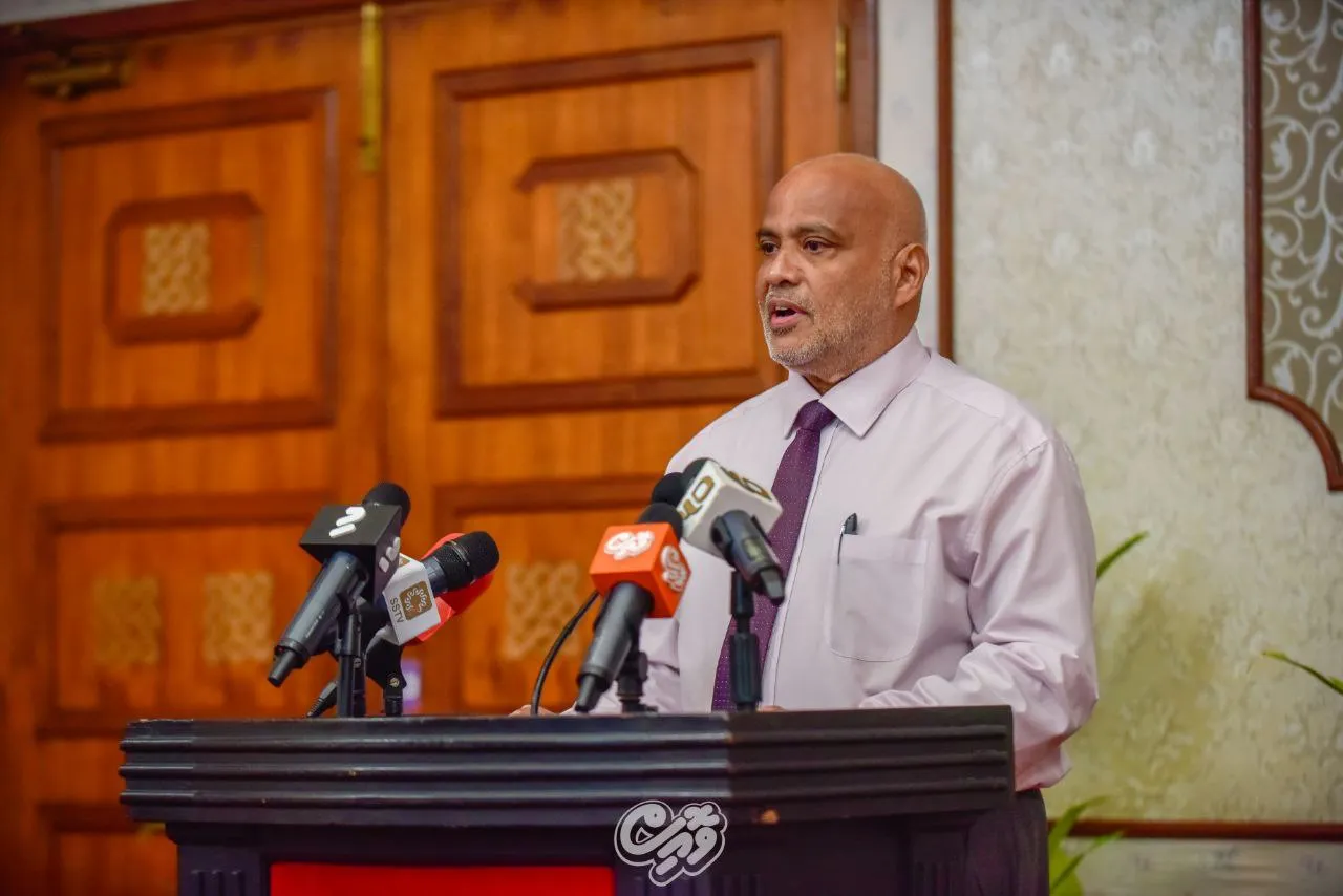 ލޭންޑް ޔޫސް ޕްލޭން ފާސްކުރުމަށް ދެން ހުށަހަޅަންޖެހޭނީ "ވަންގަވް" މެދުވެރިކޮށް