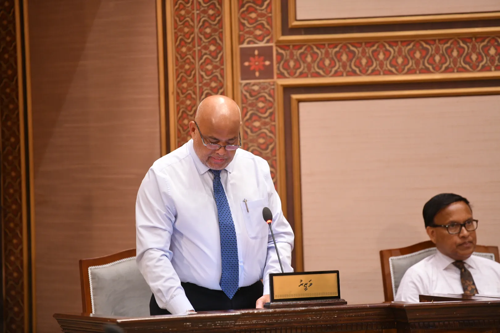 މިނިމަމްވޭޖު ރިވިޔު ކުރުމަށް ދިރާސާއެއް ދަނީ ކުރިއަށް، ޑިސެމްބަރުގެ ނިޔަލަށް އެކަން ނިމޭނެ: ޑރ.ހައިދަރު
