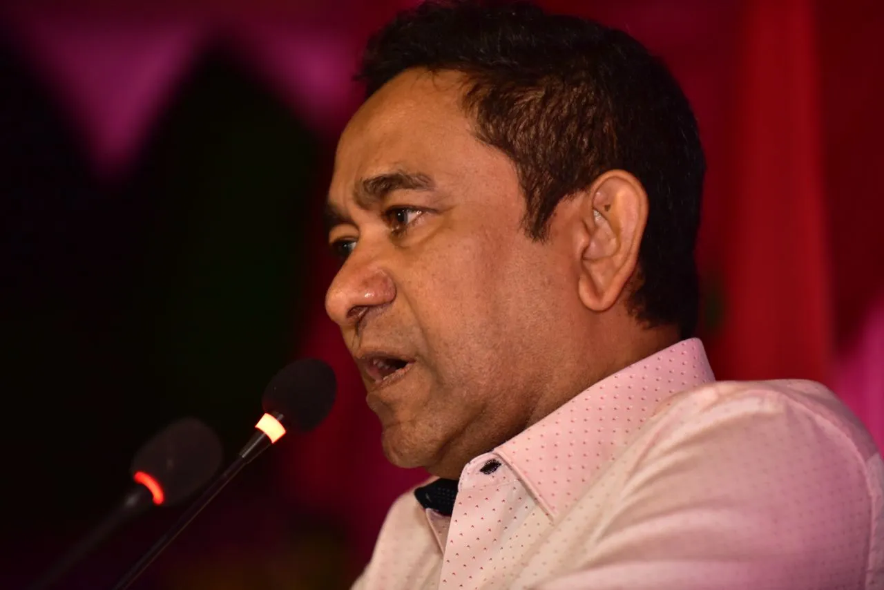 ކްރިމިނަލް ކޯޓުގައި ހިނގަމުންދިޔަ، އާރަށާ ގުޅޭ ރައީސް ޔާމީނުގެ ޝަރީއަތް މަޑުޖައްސާލުމަށް ނިންމައިފި