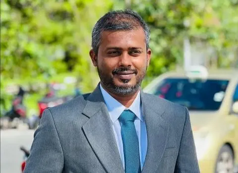 ދައުލަތުގެ ތިން ބާރުގައި ހުޅުޖަން ގޮވާލި ޒިހާން ހައްޔަރު ކޮށްފި