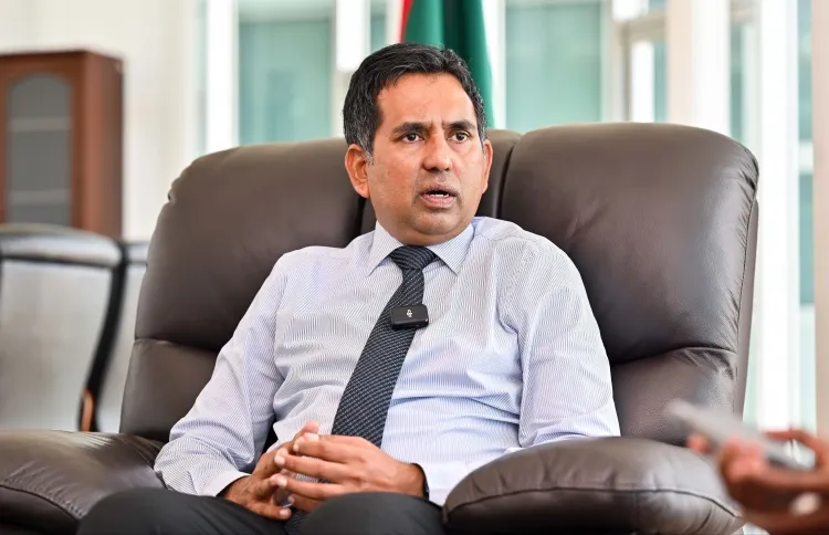 ބޭރުގެ އިންވެސްޓަރުން ރާއްޖެއަށް ގެނައުމަށްޓަކައި އިންވެސްޓަރ ވިސާ ގެ ނަމުގައި ހާއްސަ ވިސާއެއް!