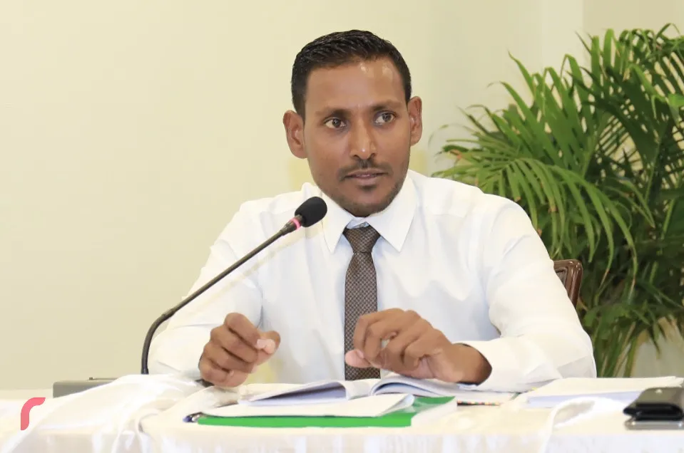 ޕީޖީ ޝަމީމަށް ހަމަލާދިން މައްސަލައިގެ ތަހުގީގު އަވަސްކުރުމަށް އައިއޭޕީ އިން ގޮވާލައިފި