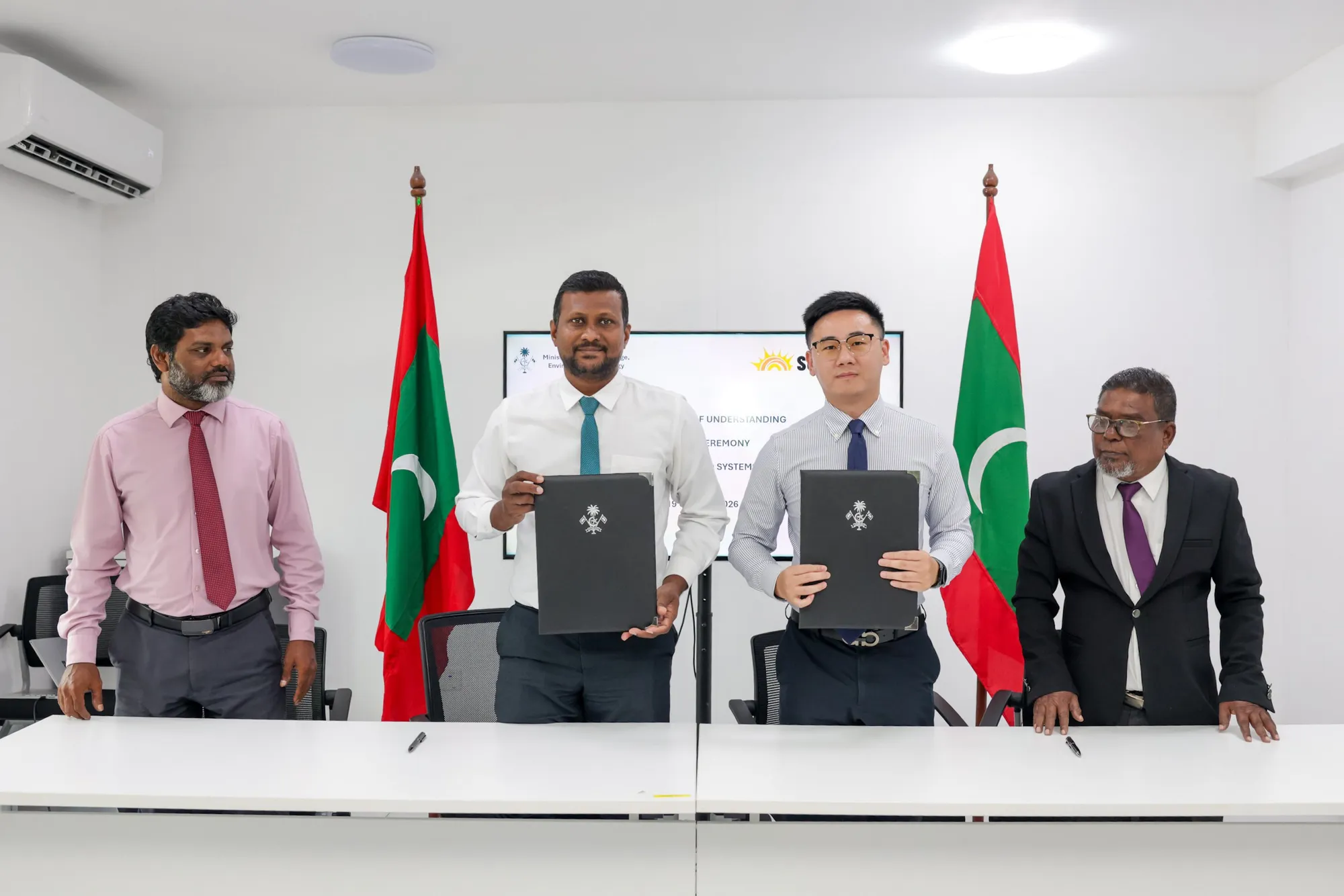 15 މެގަވޯޓުގެ ސޯލާ އެނާޖީ ގާއިމުކުރަން ޗައިނާ ކުންފުންޏަކަށް