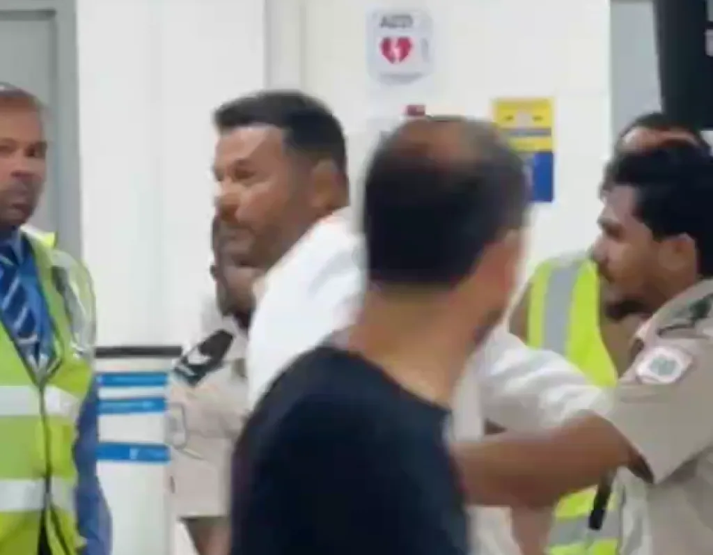 މާރާމާރީ ހިންގި އެމެރިކާ މީހާ ކޯޓުން ދޫކޮށްލައިފި