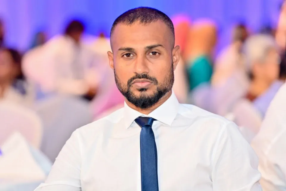 ރައީސް މުޢިއްޒުގެ އެންގެވުމާ އެއްގޮތަށް ފެނަކައިން އޭޕްރިލް މަހުގެ ބިލް ޑިސްކައުންޓާއެކު ފޮނުވަން ފަށައިފި