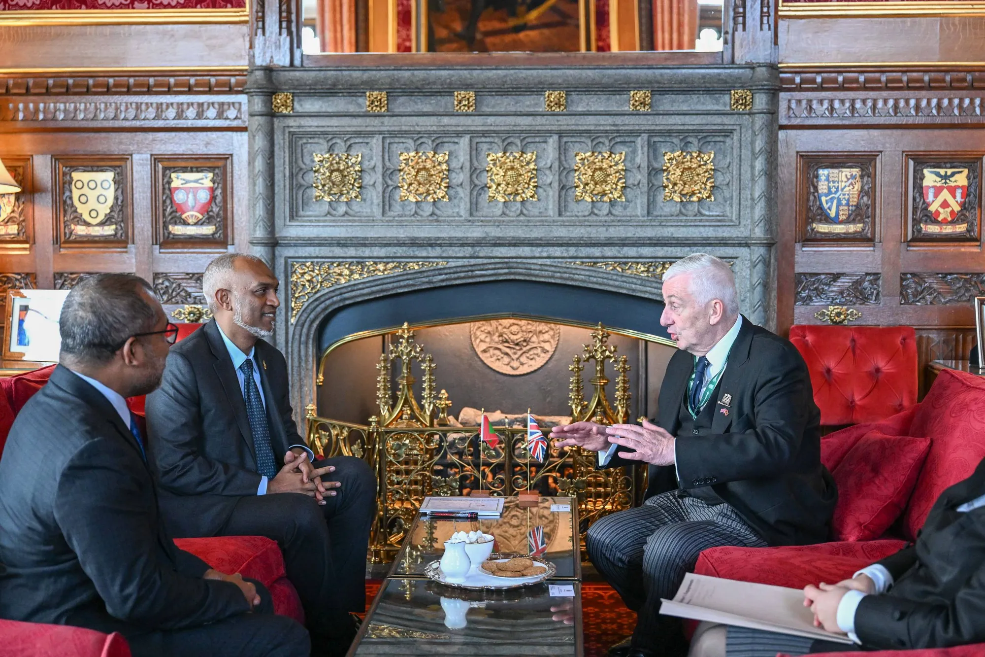 President Dr. Muizzu meeting with Speaker of the House of Commons (Photo/President’s Office)