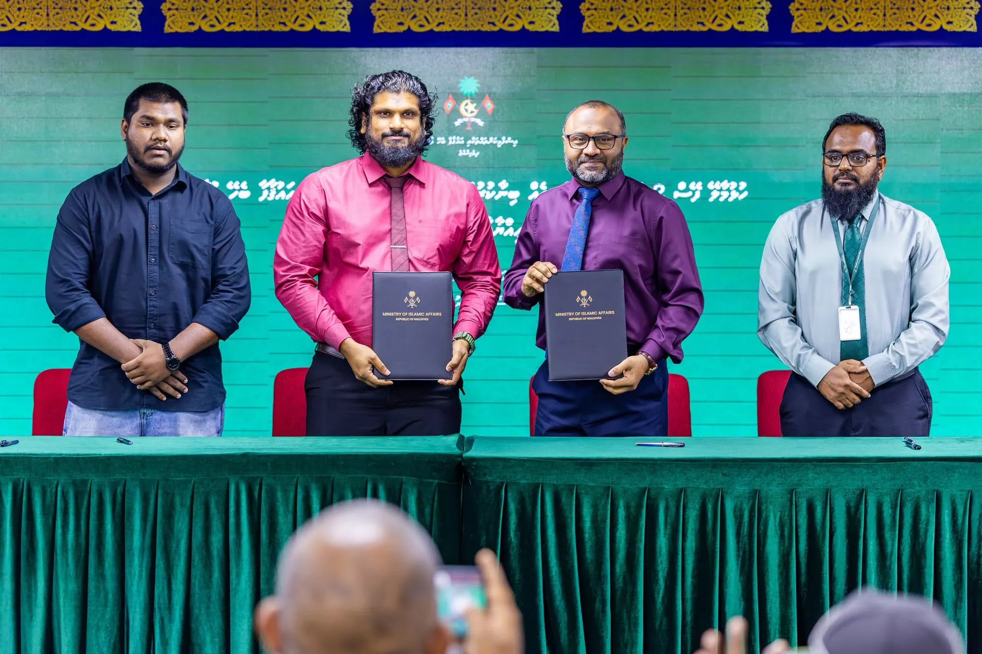 ޝައިހް ފަރީދުގެ ނަންފުޅުގައި ހުޅުމާލޭގައި މިސްކިތެއް އެޅުމަށް ސޮއިކޮށްފި