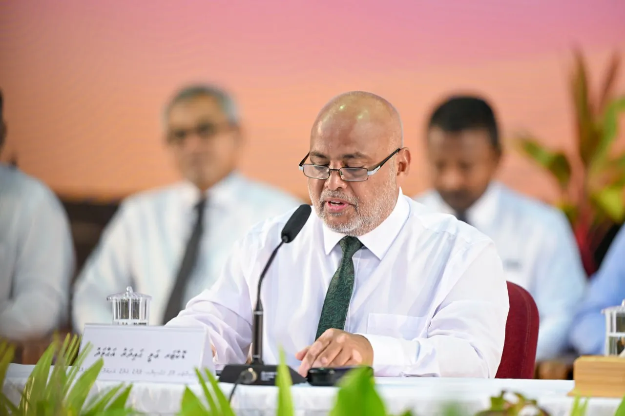 އާރބަން ސެންޓަރުތަކުގައި އާބާދީގެ މިންގަނޑަކީ މަދުވެގެން 10،000 މީހުން: ވަޒީރު ހައިދަރު