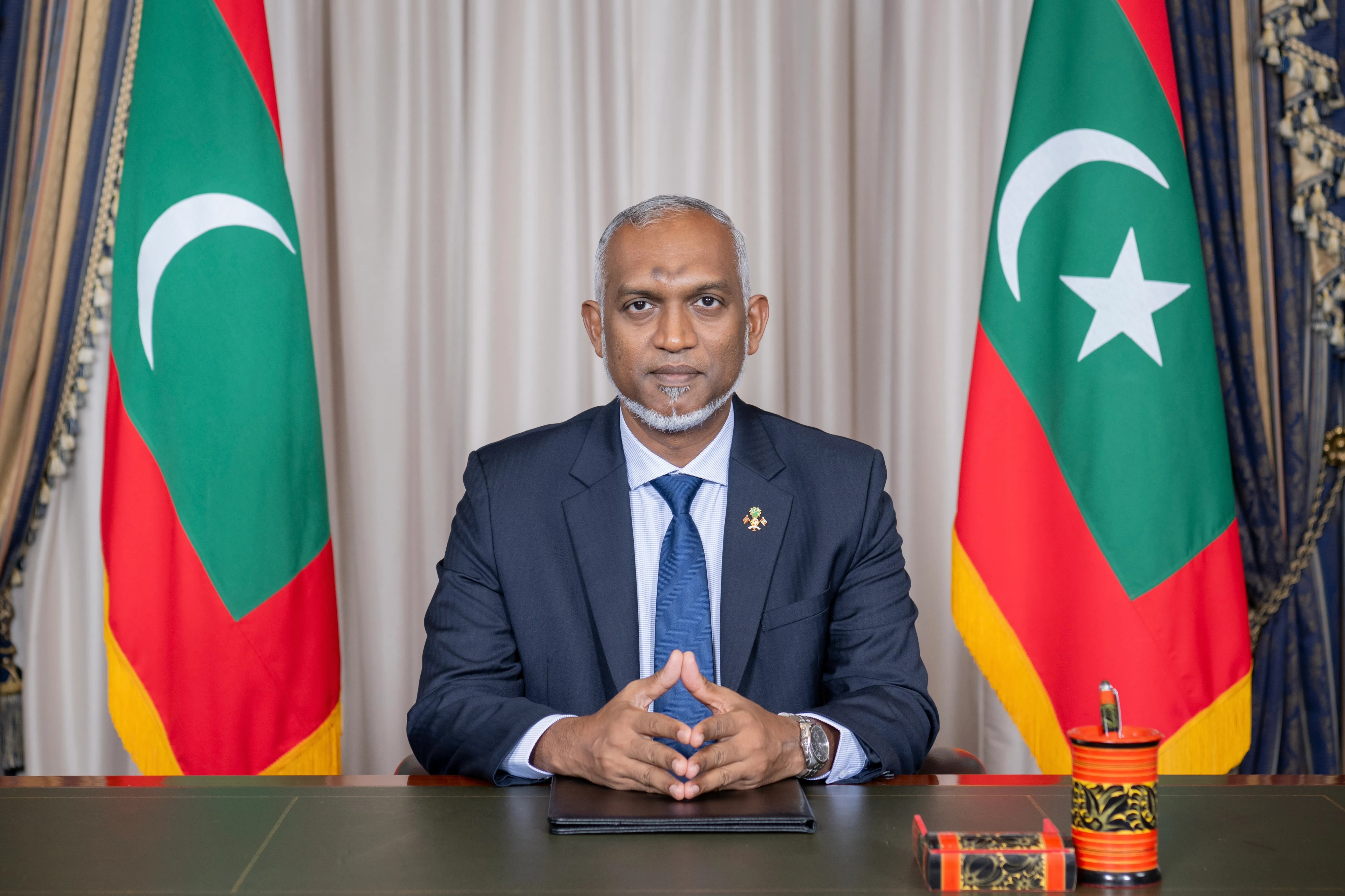ރައީސުލްޖުމްހޫރިއްޔާ މިނިވަން ދުވަހުގެ ތަހުނިޔާ ފޮނުއްވައިފި