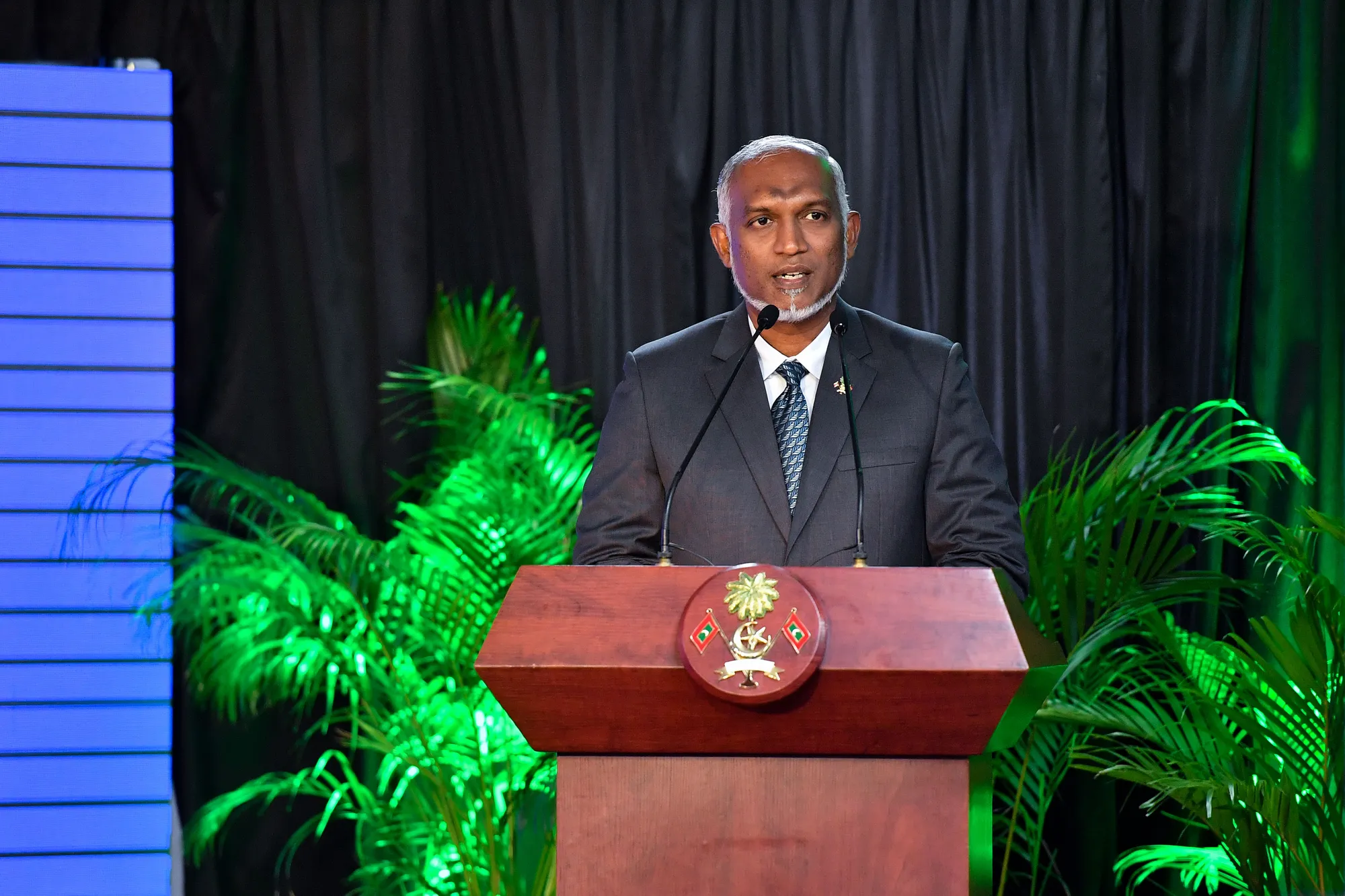 ޤުރްއާނުގެ ޢިލްމު ކުރިއެރުވުމަށް އިތުރު ވަޤުފު ޢިމާރާތްތައް އަޅުއްވާނެކަމަށް ރައީސް ވިދާޅުވެއްޖެ