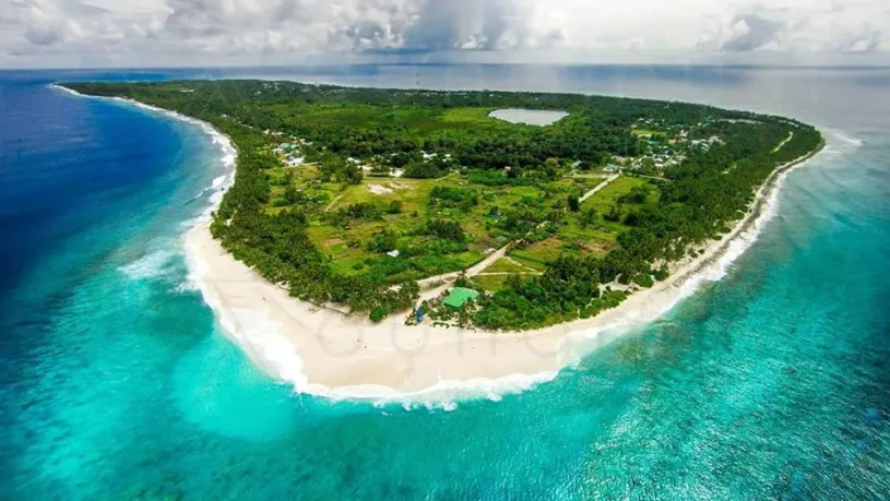 ފުވައްމުލަކުގައި ހިނގި މާރާމާރީއެއްގައި ޒުވާނަކަށް ބޮޑެތި އަނިޔާތަކެއް، ނޭފަތާއި އަނގަމަތިވެސް އޮތީ ފަޅާލާފައި