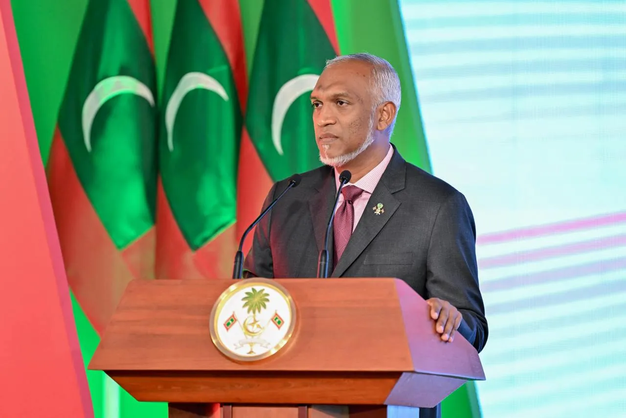 ނޮވެމްބަރު 3 ގެ ޝަހީދުވި އާއިލާތަކަށް އެލަވަންސެއްދީ، ބޯހިޔާވަހިކަންދެނީ