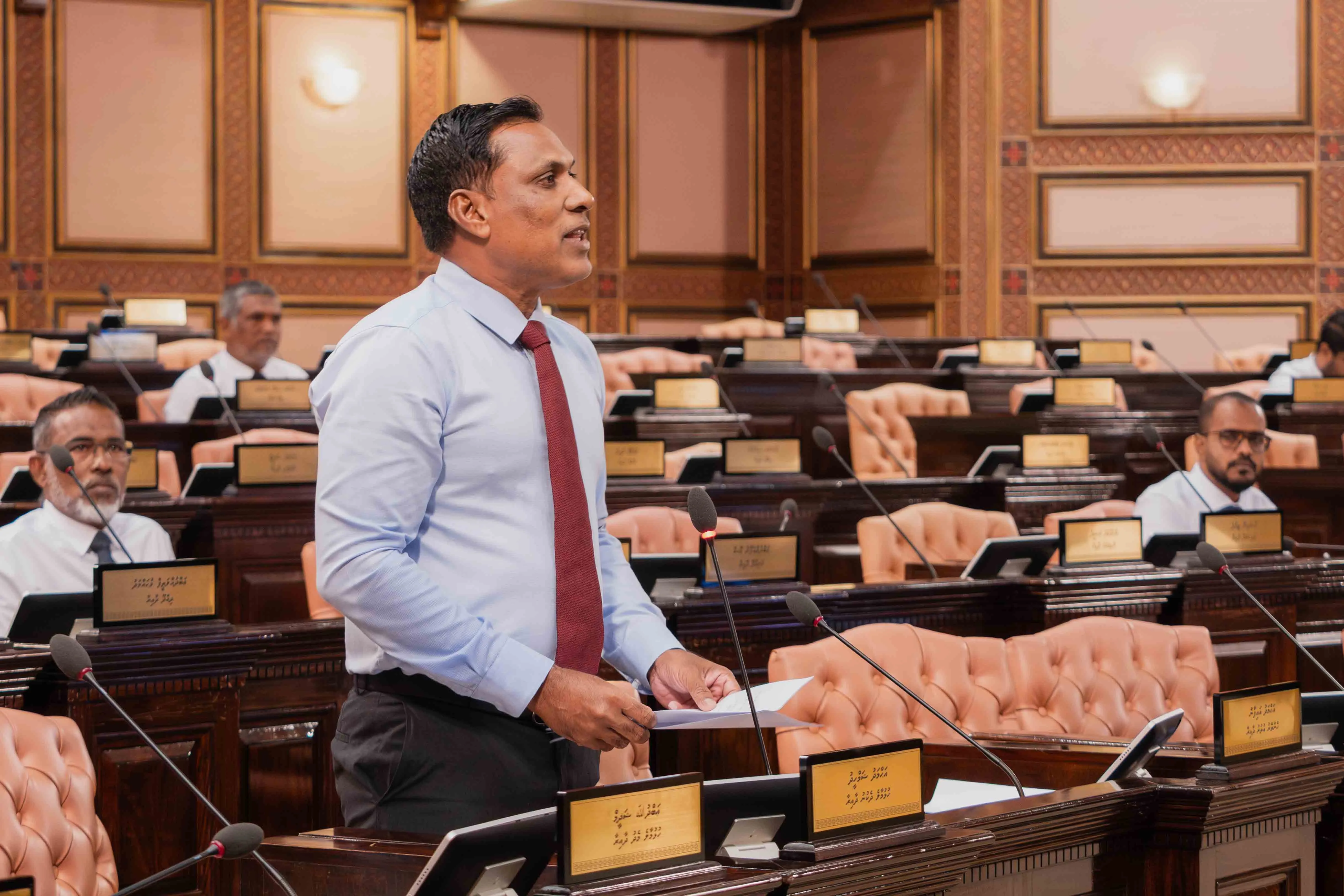 މިސަރުކާރުގެ ސިޔާސަތަކީ ވިޔަފާރިތައް ފުނޑާލުން: ޑރ ޝަމްހީދު