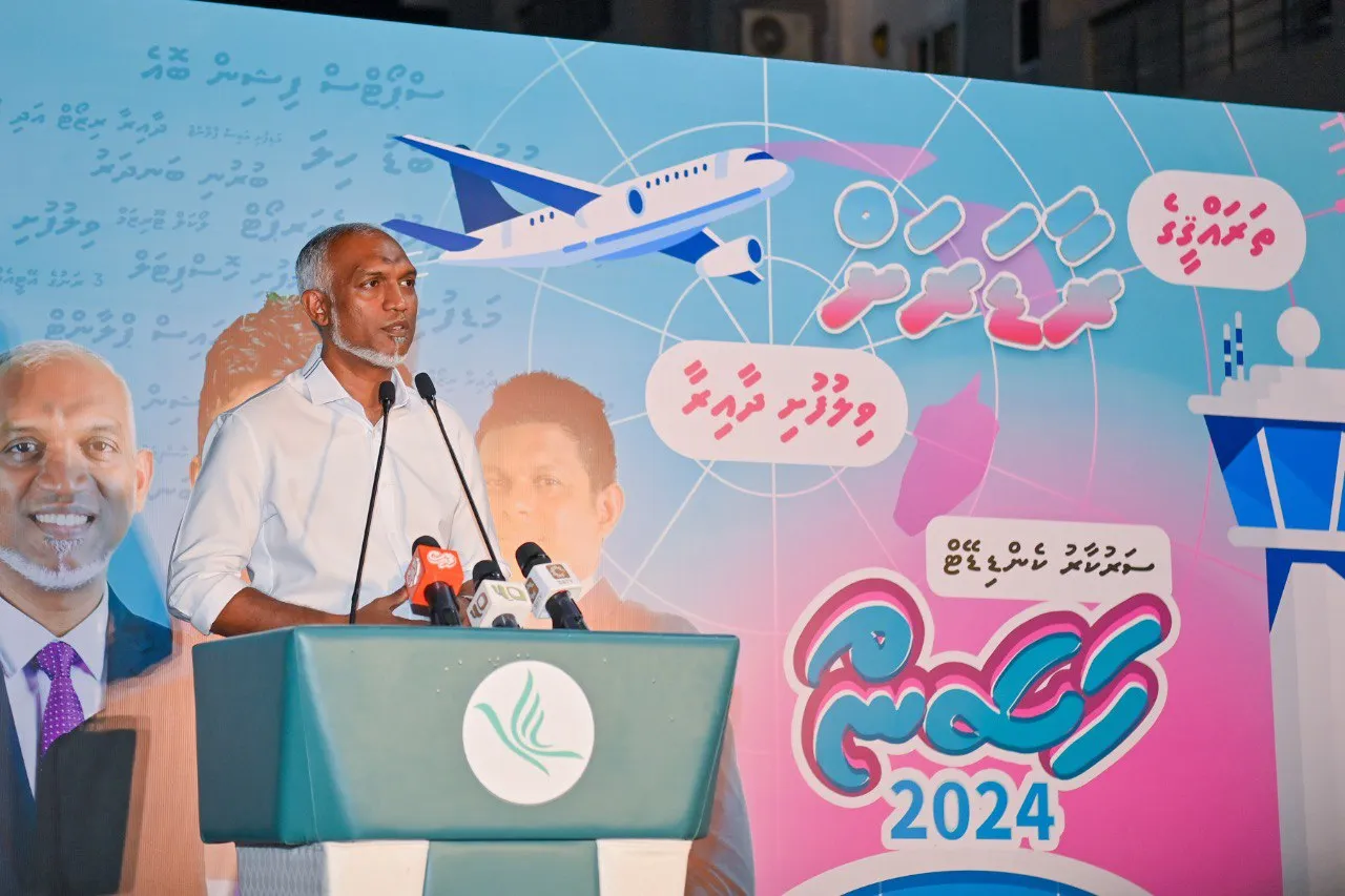 މެޖޯރިޓީ ދިނިއްޔާ ފުލެޓާއި ގޯތި ދޭނަމޭ ބުނާއިރު، މިހާރުވެސް އެބޭފުޅުންގެ އަތުގަ ނޫންތޯ މެޖޯރިޓީ އޮތީ؟ ރައީސް މުޢިއްޒު