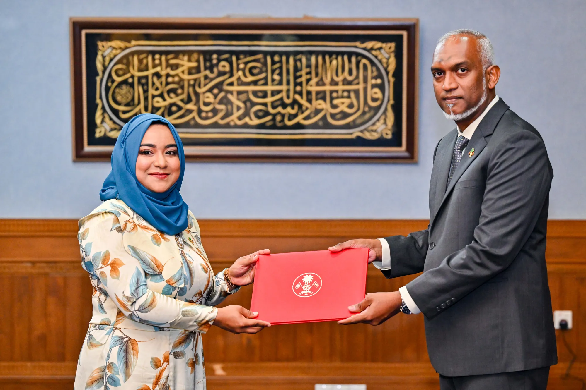 ވަޒީފާއާބެހޭ ޓްރައިބިއުނަލްގެ މެންބަރުކަމަށް ހިކުމާ