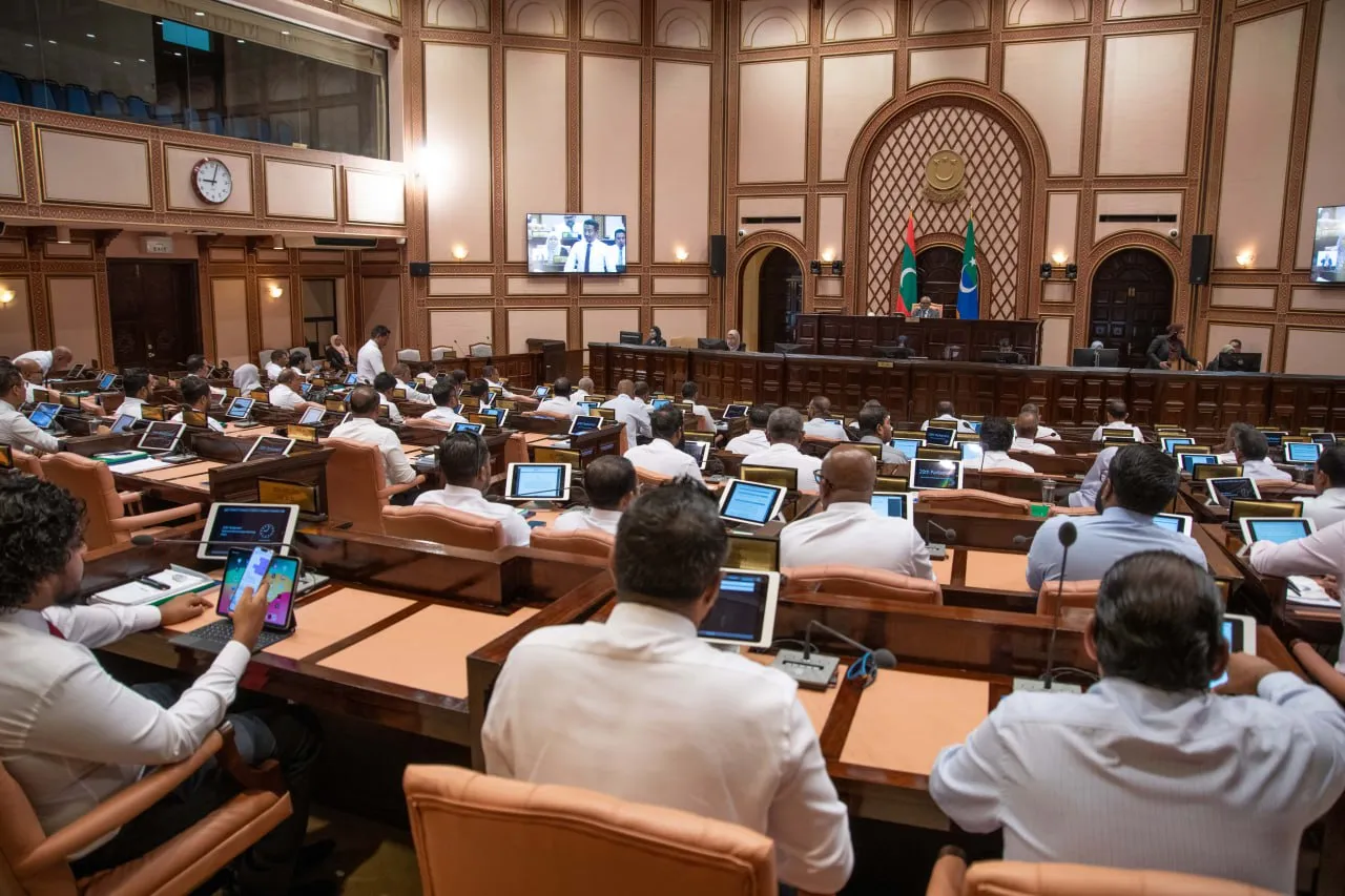 ރާއްޖެއިން ސަމޯއާ އެގްރީމަންޓްގައި ބައިވެރިވާން މަޖިލީހުން ރުހުންދީފި
