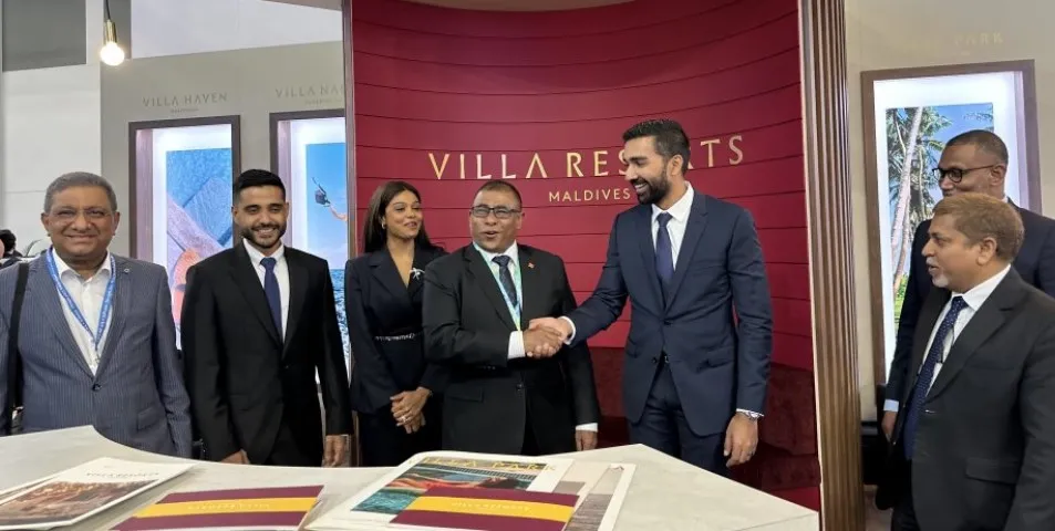 Tourism Minister and the officials ofVilla Resorts at the ITB fair
