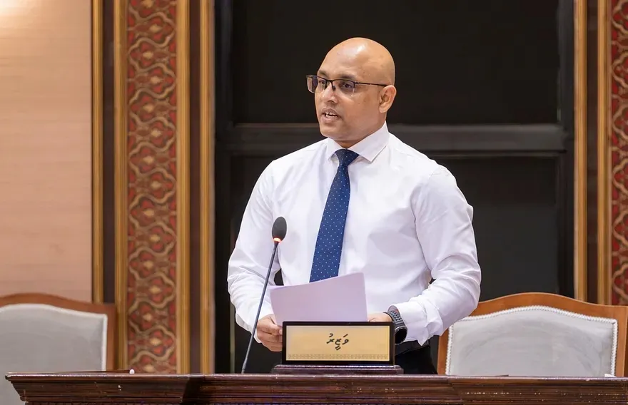 އަންނަ އަހަރަށް 59.7 ބިލިއަން ރުފިޔާގެ ބަޖެޓެއް މަޖިލީހަށް ހުށަހަޅައިފި