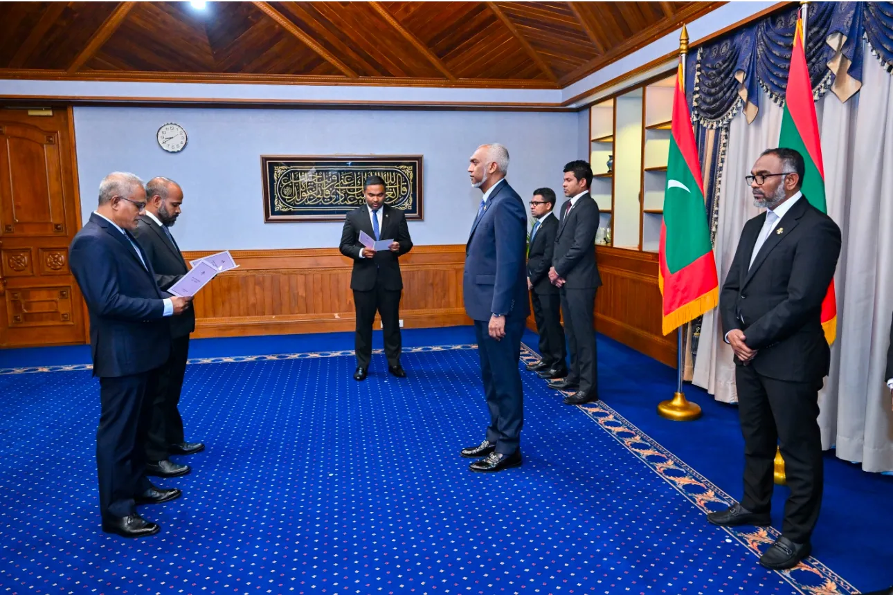 އީސީ އާއި އޭސީސީގެ މެންބަރުކަމަށް ބޭފުޅުން، ޢައްޔަންކުރައްވައިފި