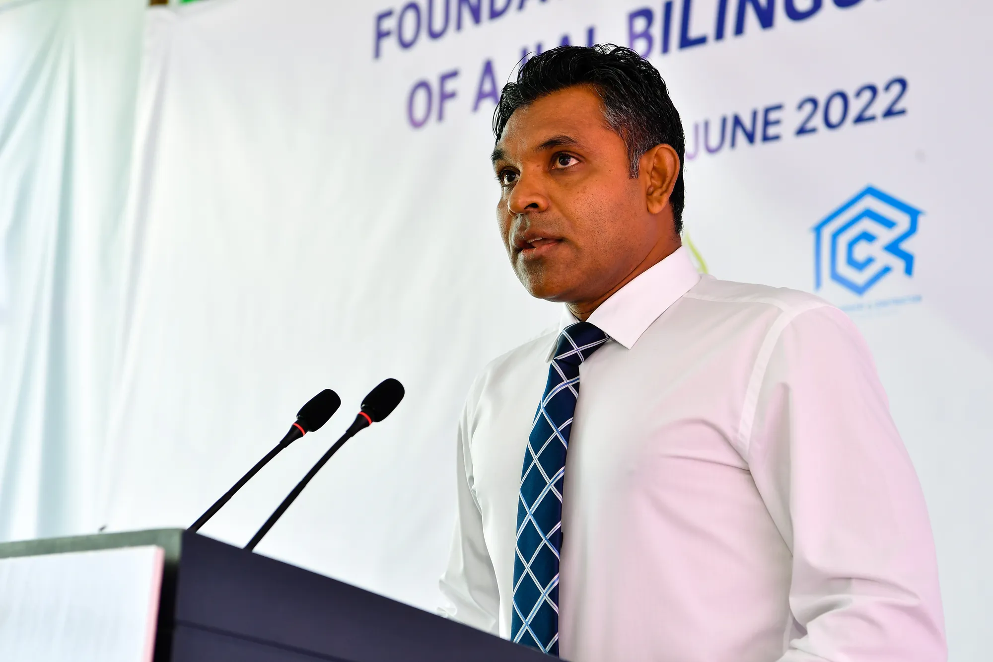 ސިޔާސީ ފިކުރަށް ބަލައިގެން، މީހުން ވަޒީފާއިން ވަކި ކުރުމަކީ ޑިމޮކްރަސީއާ ބީރައްޓެހި ޢަމަލެއް: ފައިސަލް ނަސީމް