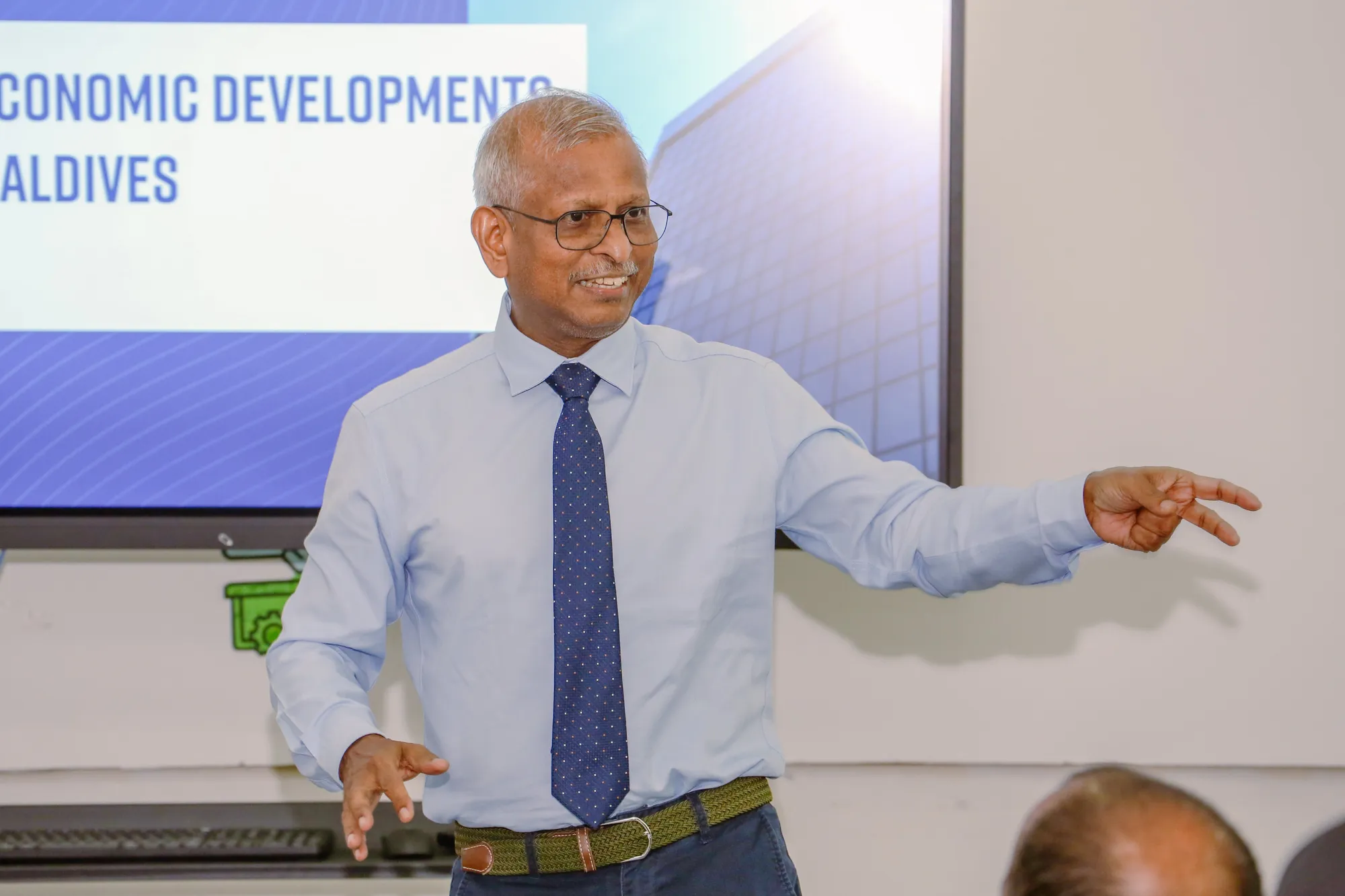 އެމްއެމްއޭ އިން އަތޮޅުތެރޭގެ ސުކޫލުތަކަށް އަމާޒުކޮށް ލެކްޗާ ސީރީސް އެއް ފަށައިފި