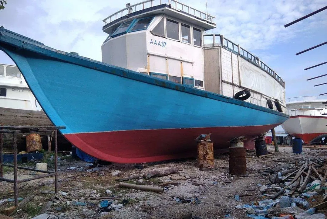 ގެއްލިގެން ހޯދަމުން ދިޔަ މުދާ އުފުލާ ބޯޓާ ގުޅިއްޖެ