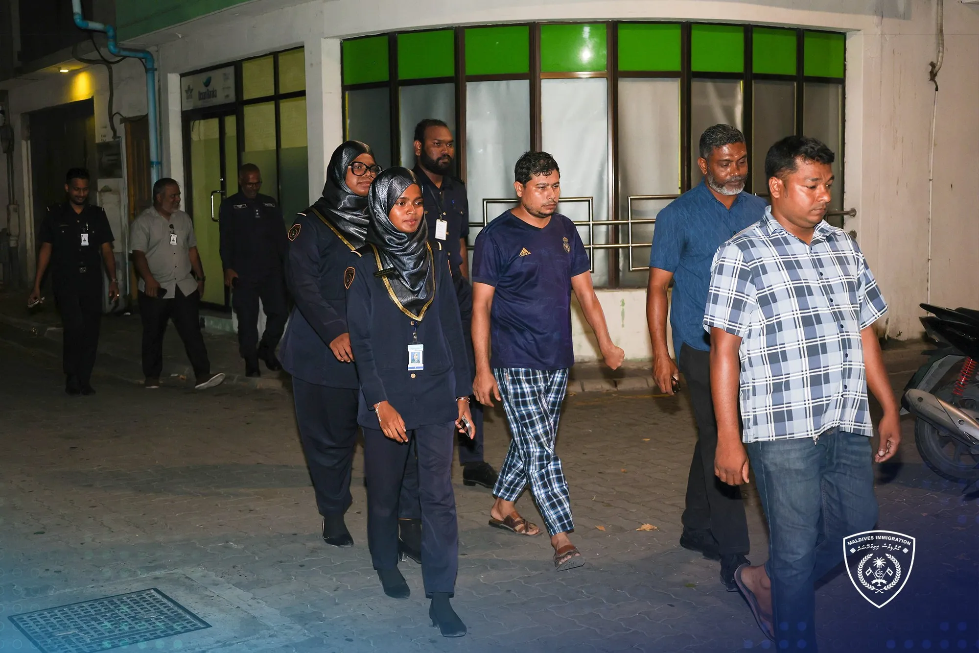 Maldives Immigration raids a coffeeshop in Male' City on Saturday (Photo/Immigration)