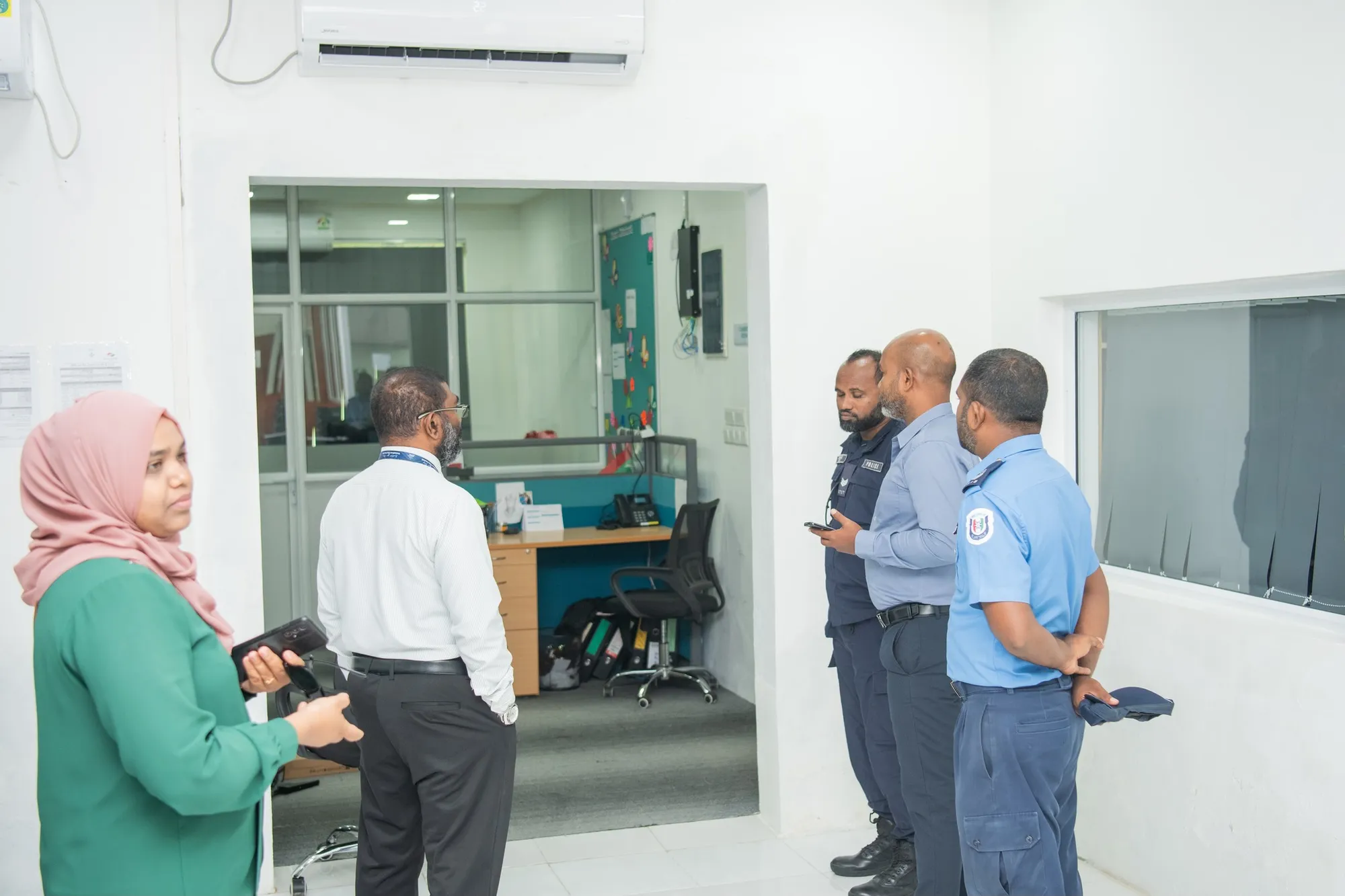 ތިނަދޫ ސިޓީ ކައުންސިލުގެ ތަކެތި ވަގަށް ގެންދިޔަކަމުގެ ތުހުމަތު އޭސީސީން ދޮގުކޮށްފި