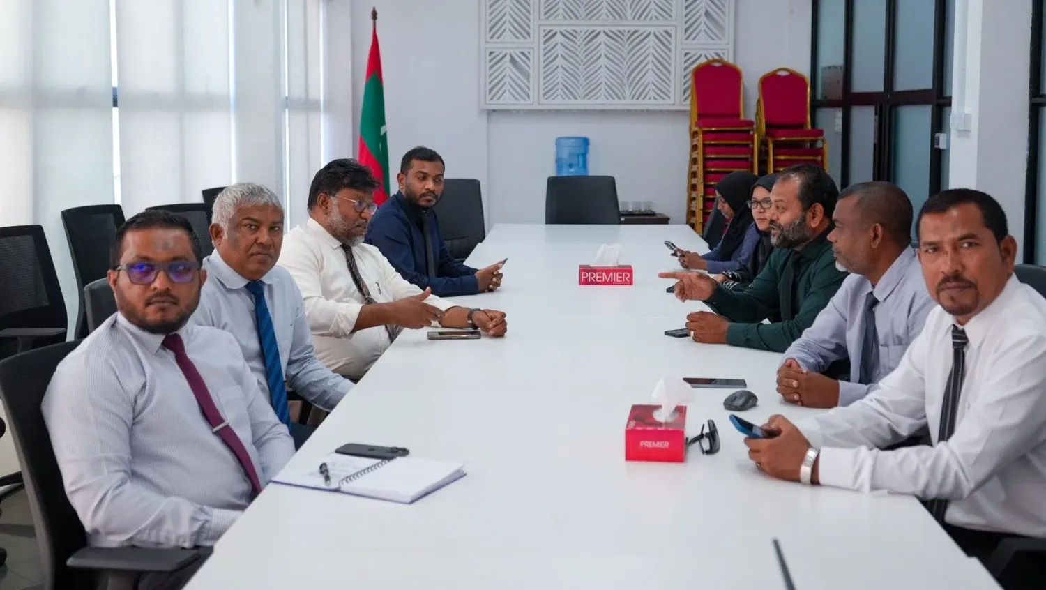 މޫސުމީ ބަދަލުތަކާ ބެހޭ ވުޒާރާއިން މ. މުލީ ކައުންސިލާއެކު މަޝްވަރާ ބައްދަލުވުމެއް ބާއްވައިފި