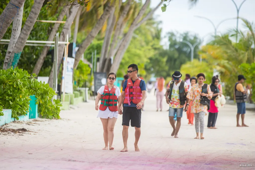 ގިނަ އެނދުތަކެއް އޮޕަރޭޝަނަށް ގެނެވި، ފަތުރުވެރިންގެ އަދަދު 14 އިންސައްތަ އިތުރުވެއްޖެ