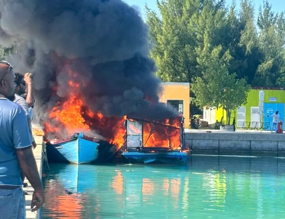 ތެޔޮ ދޯނިތަކުގެ ވެރިޔާ މަހްމޫދު އަދިވެސް އޮތީ ވެންޓިލޭޓަރުގައި