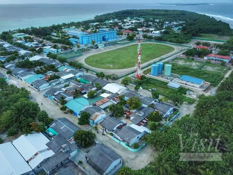 މިލަންދޫ ޕޮލިސްގައި މަސައްކަތްކުރާ ފުލުހުންތަކެއްގެ އެކައުންޓަށް ގިނަ އަދަދެއްގެ ފައިސާ ޖަމާވި މައްސަލައެއް ބަލަނީ