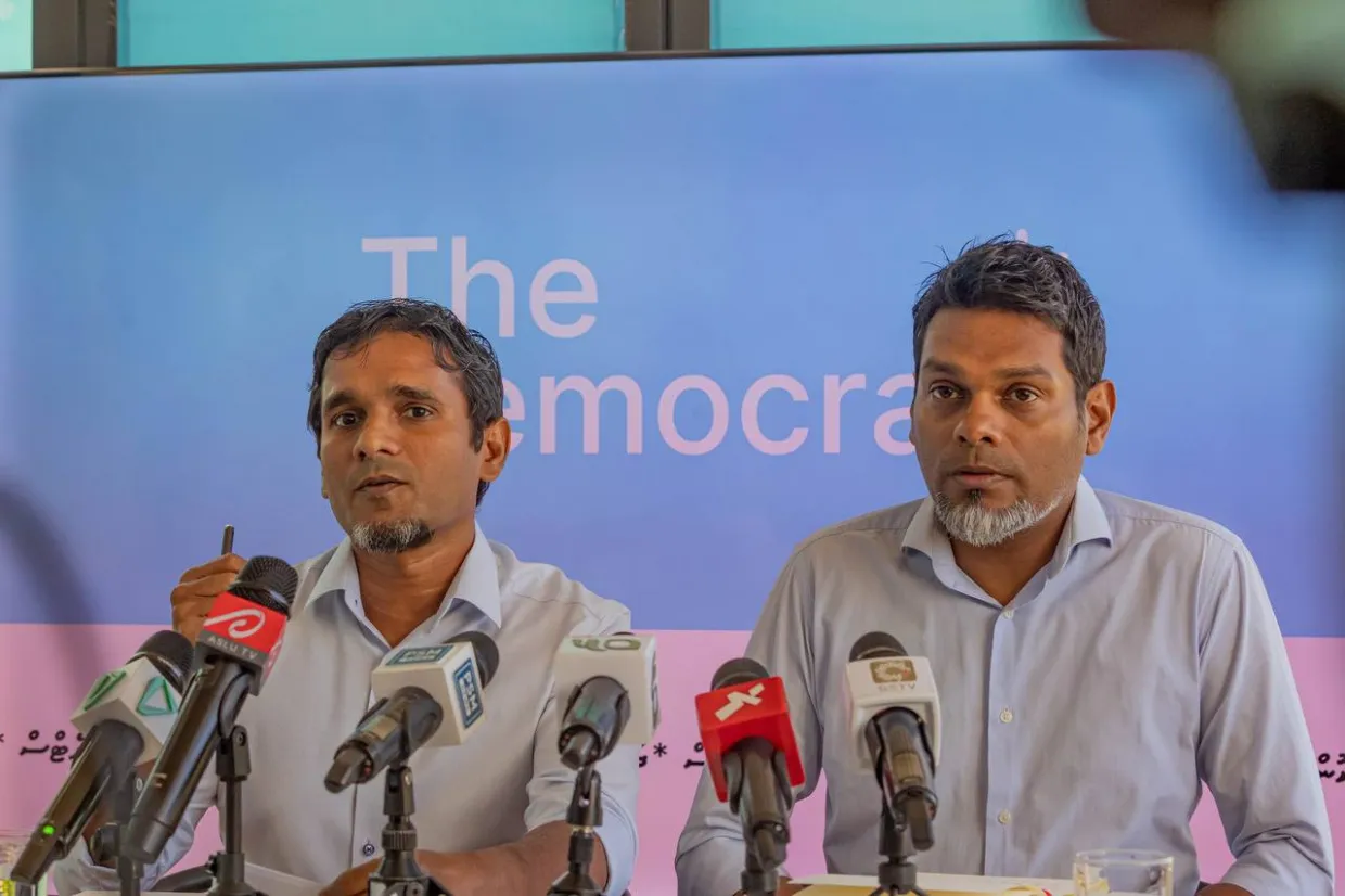 މިއީ ހަރަދުތައް ކުޑަކުރަންޖެހޭ ވަގުތު ، ދަރަނި ރީސްޓަކްޗަރކުރުން ނޫންގޮތެއް ނެތް - އިލްޔާސް