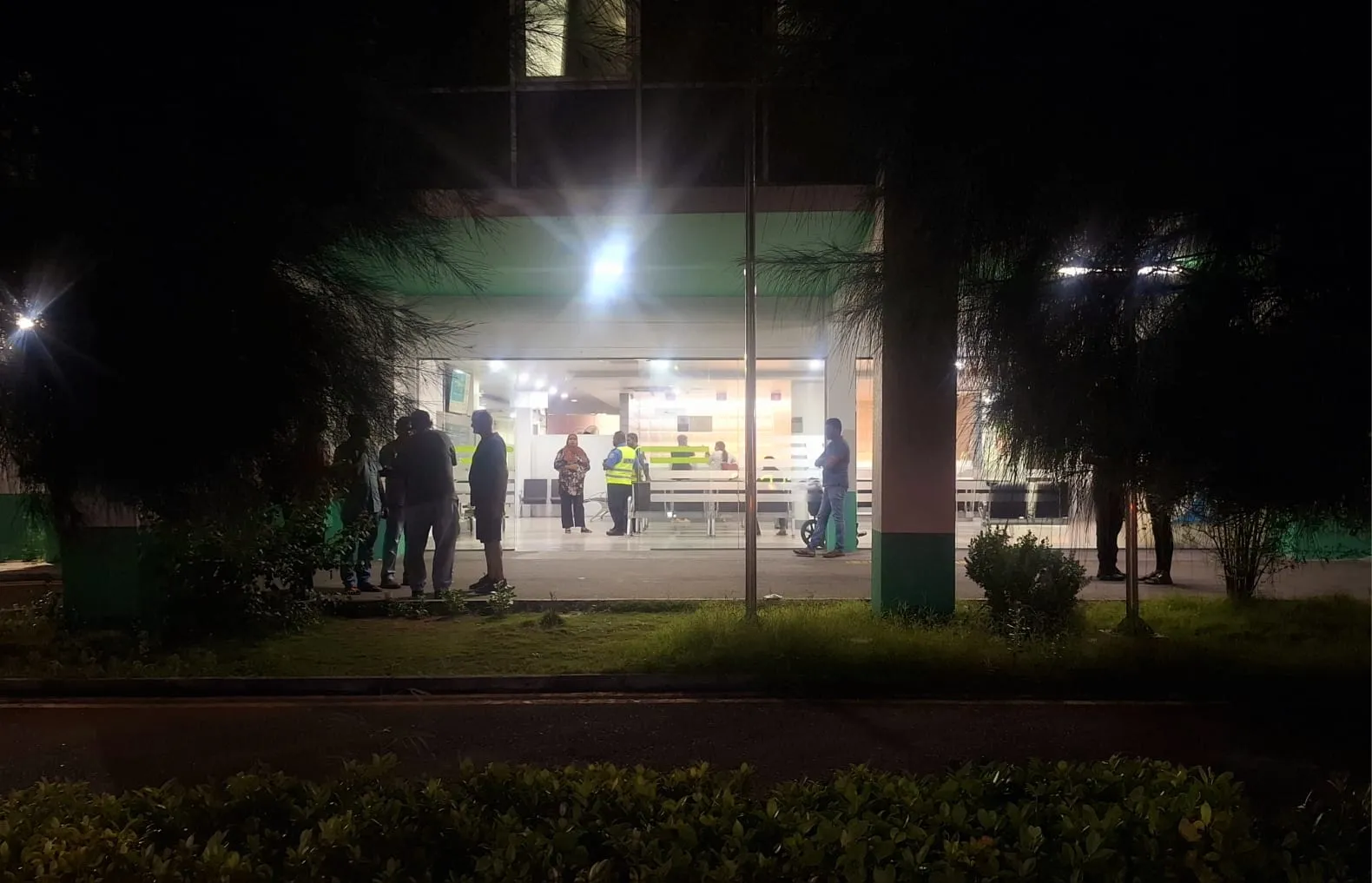 ބިދޭސީންގެ މާރާމާރީގައި އަނިޔާވީ މިސްރު ދެ މީހަކާއި ބަންގާޅު މީހަކަށް