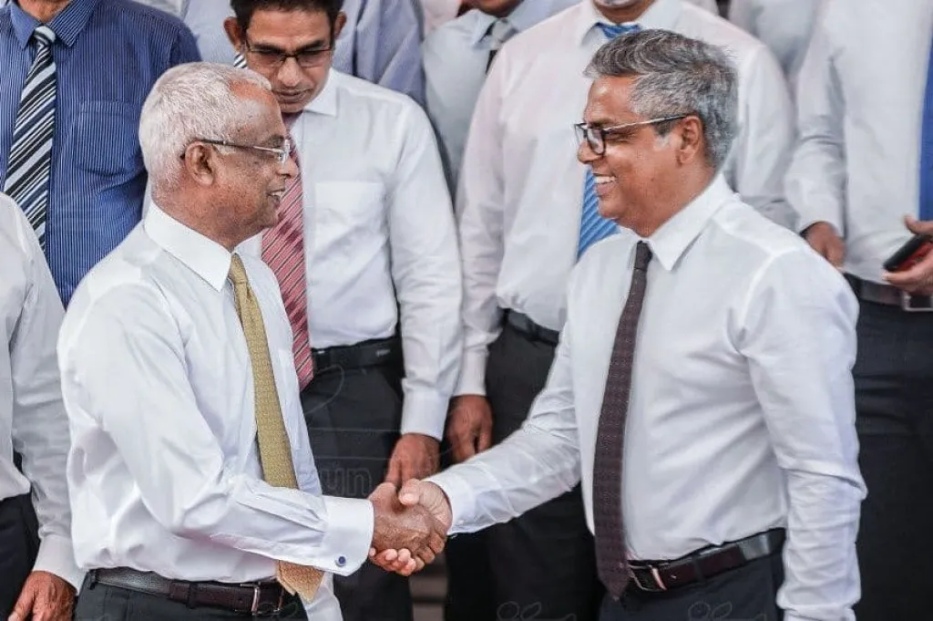 Reeko Moosa Manik and president Ibrahim Mohamed Solih