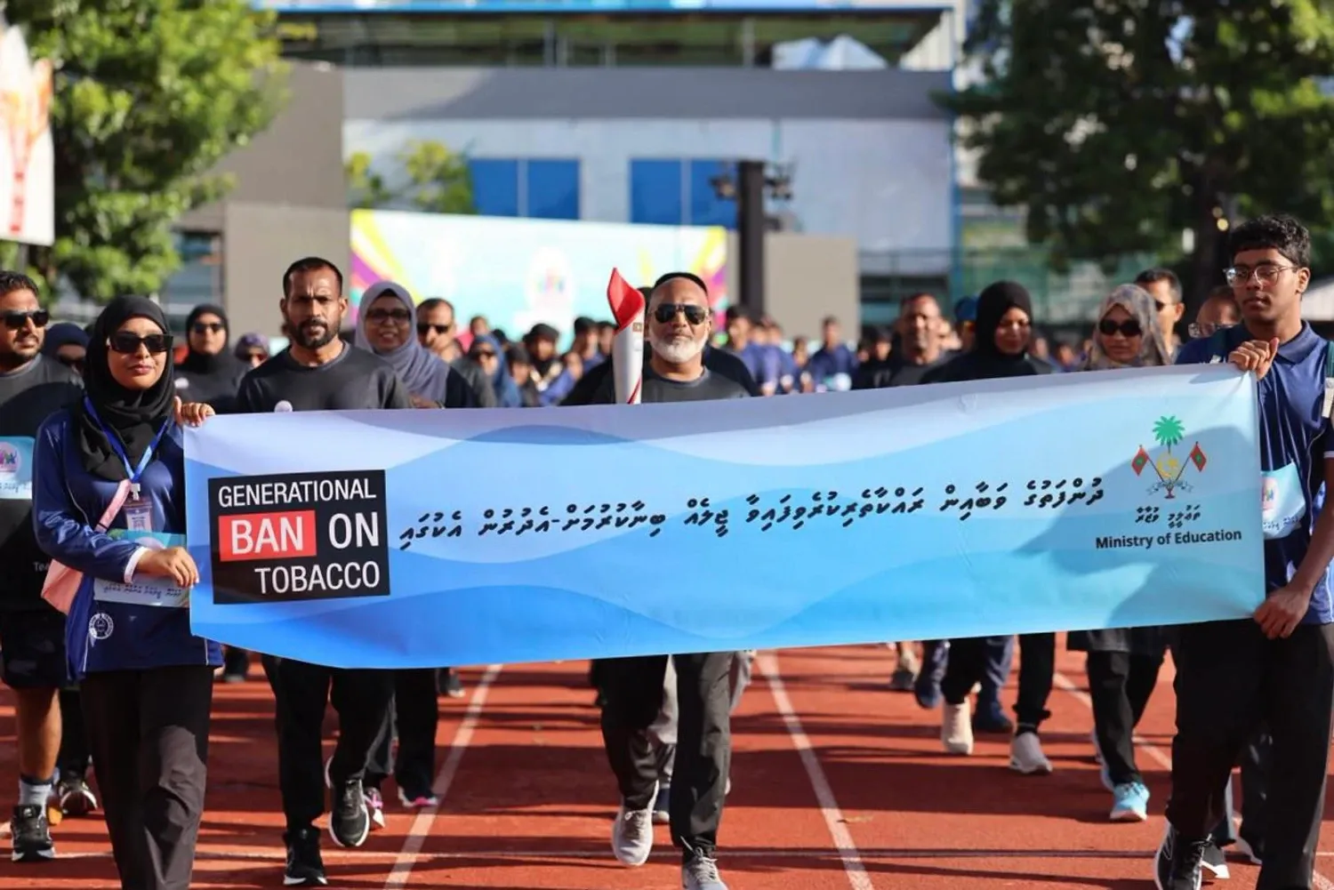 "ޖެނެރޭޝަނަލް ބޭން" ތަންފީޒުކުރުން ފާހަގަކުރުމަށް ބޭއްވި "ނޭޝަނަލް ޓޯޗް ރަން"ގައި ތަޢުލީމީ ވުޒާރާއިން ބައިވެރިވެއްޖެ