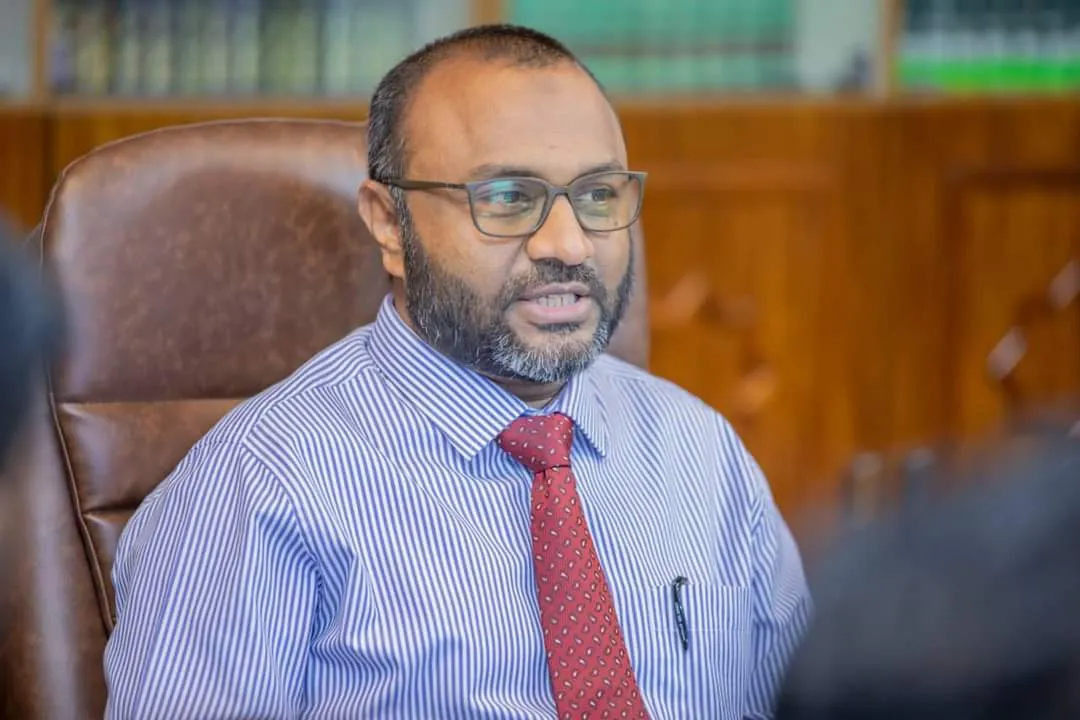 އުޞޫލުތަކާ ޚިލާފަށް އުމްރާއަށް ގެންދާ ޖަމާއަތެއްގެ މައްސަލަ ބަލައި ފިޔަވަޅު އަޅަން ފުލުހަށް