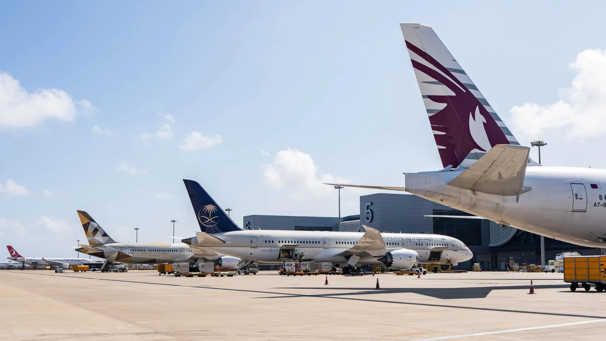 Middle Eastern carrier aircraft grounded at Velana International Airport (Photo/MACL)