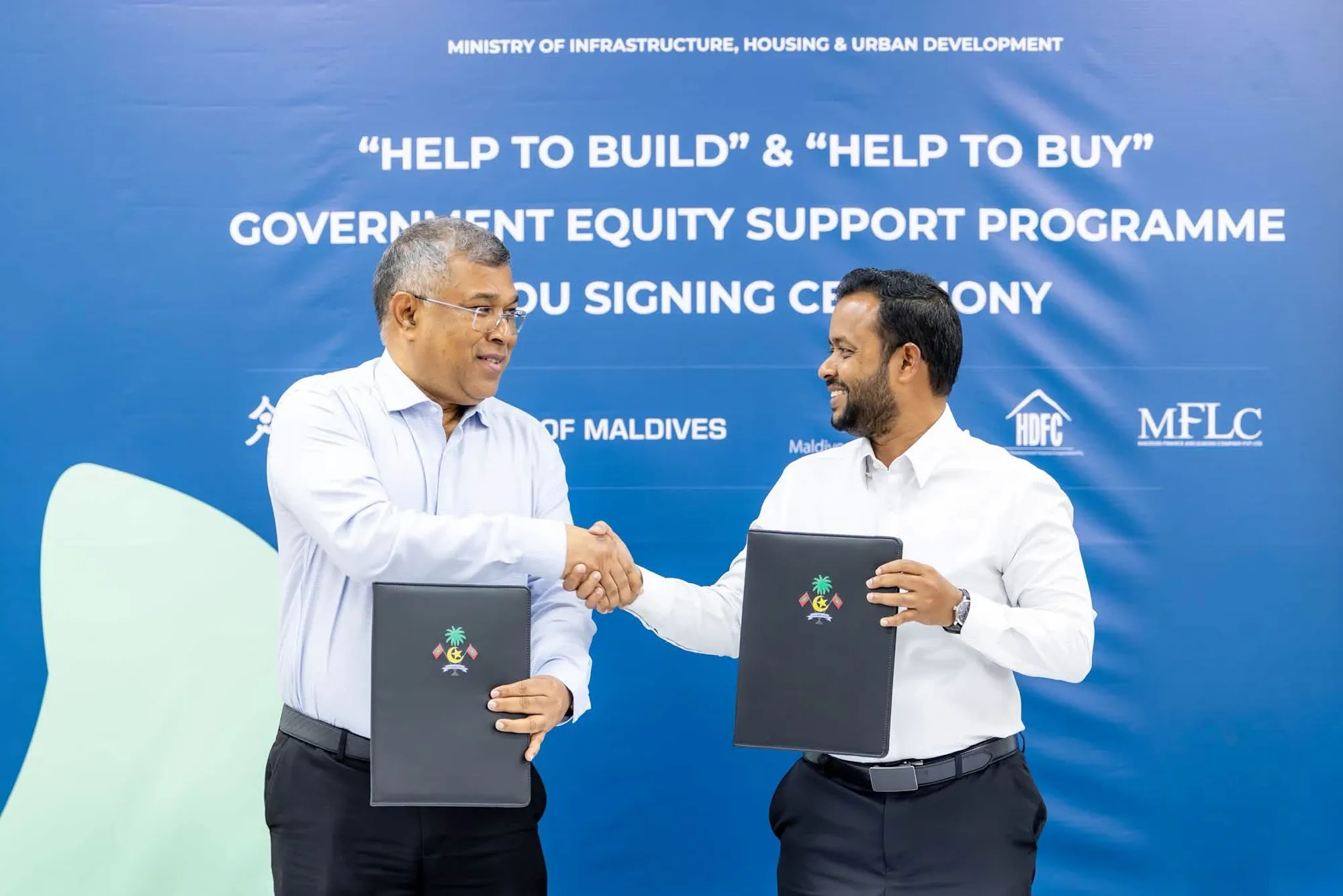އަނބުރައި ދައްކަން ނުޖެހޭ ގޮތަށް، ގެދޮރު އެޅުމަށް އިކުއިޓީ ދިނުމަށް ބޭންކުތަކާއެކު ސޮއިކޮށްފި