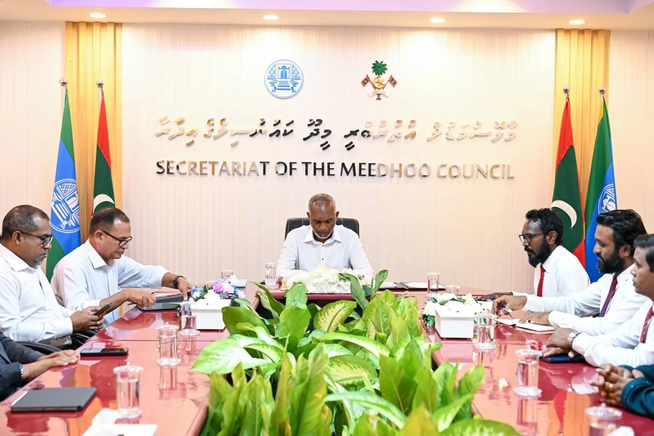 ރައީސް ޑރ.މުއިއްޒު ވިދާޅުވީ މީދޫގެ ބަނދަރުގެ މަސައްކަތް ކުރިޔަށްގެންދާނީ ރައްޔިތުން އެދޭގޮތަށްކަމަށް!