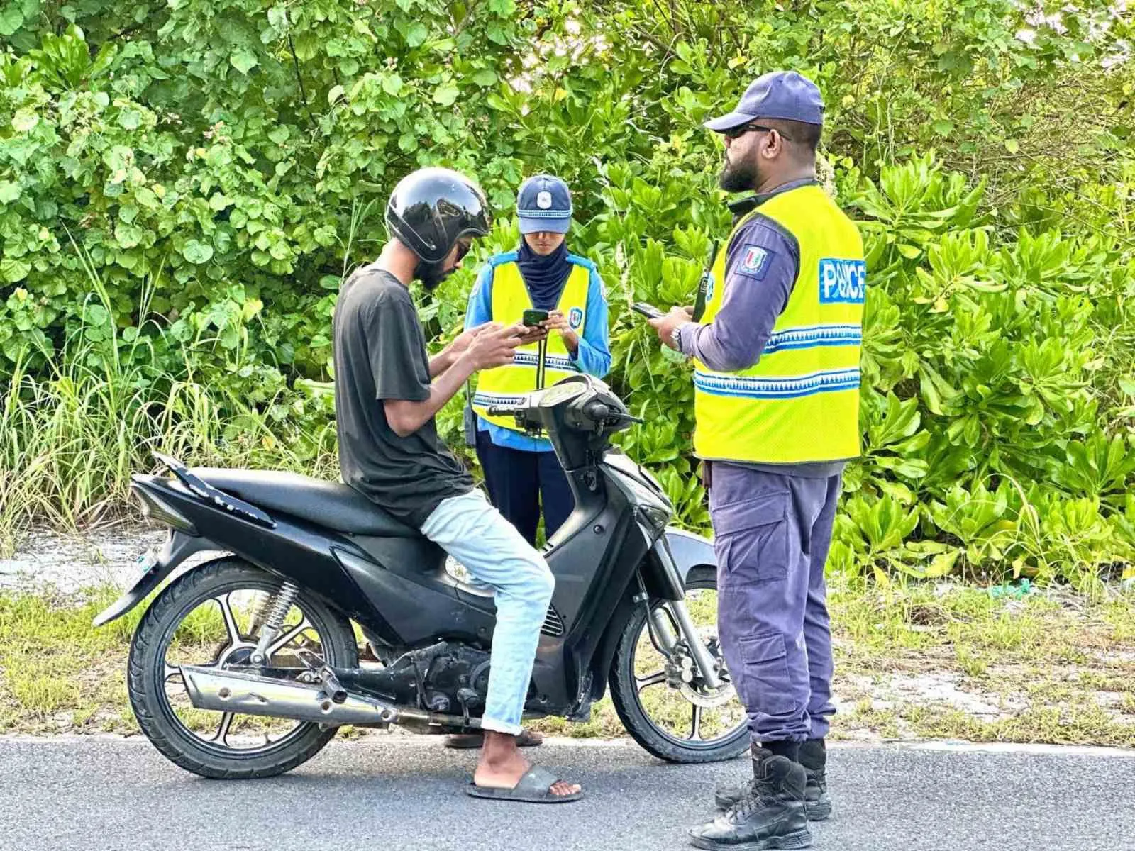 ލައިސަންސް ފީ ސީދާ ކައުންސިލްތަކަށް ލިބޭ ގޮތަށް ހަދަން ނިންމަވައިފި