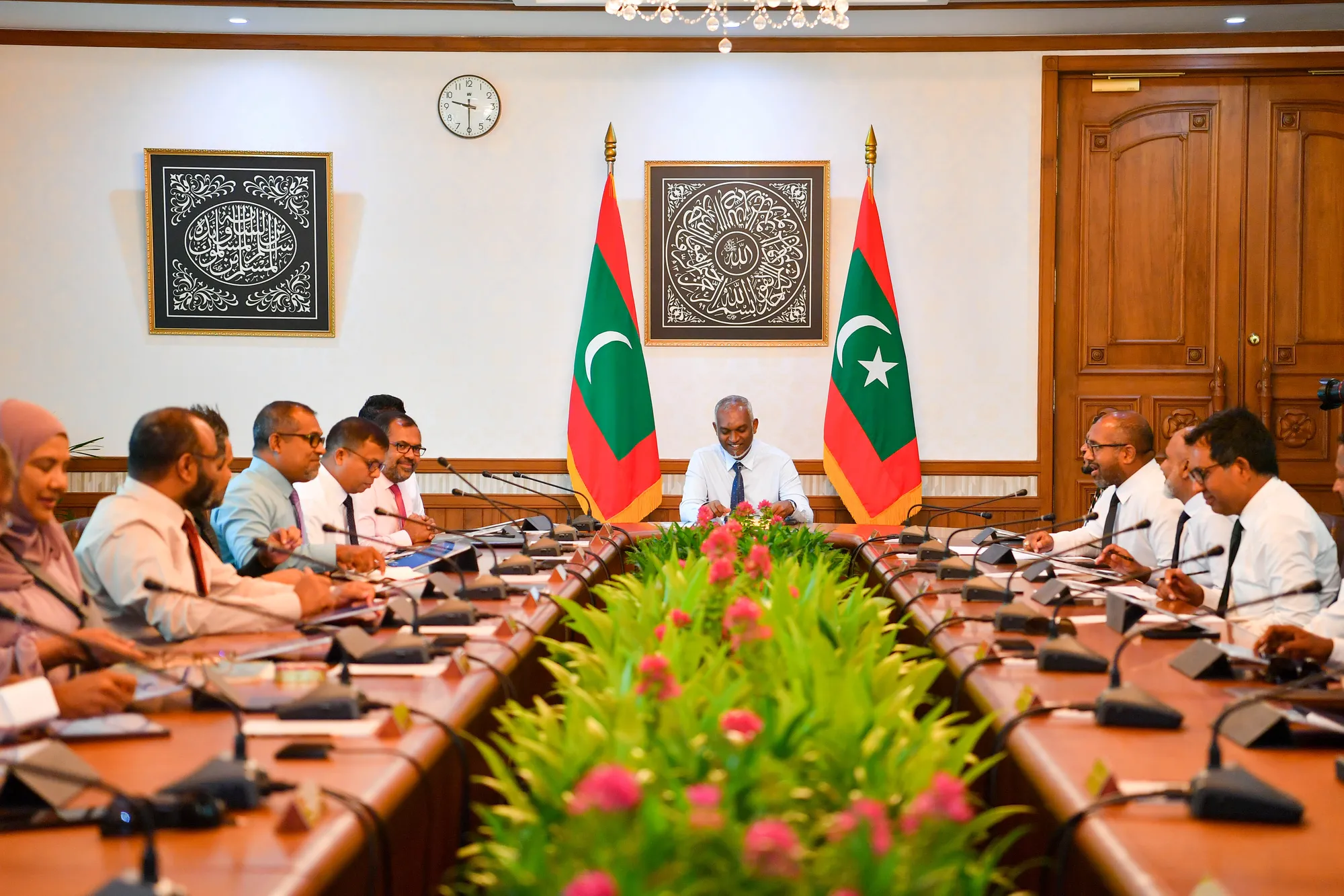 ބީބީއެންޖޭގައި ރާއްޖެއިން ބައިވެރިވުމަށް ވަޒީރުންގެ މަޖިލީހުން ލަފާދީފި