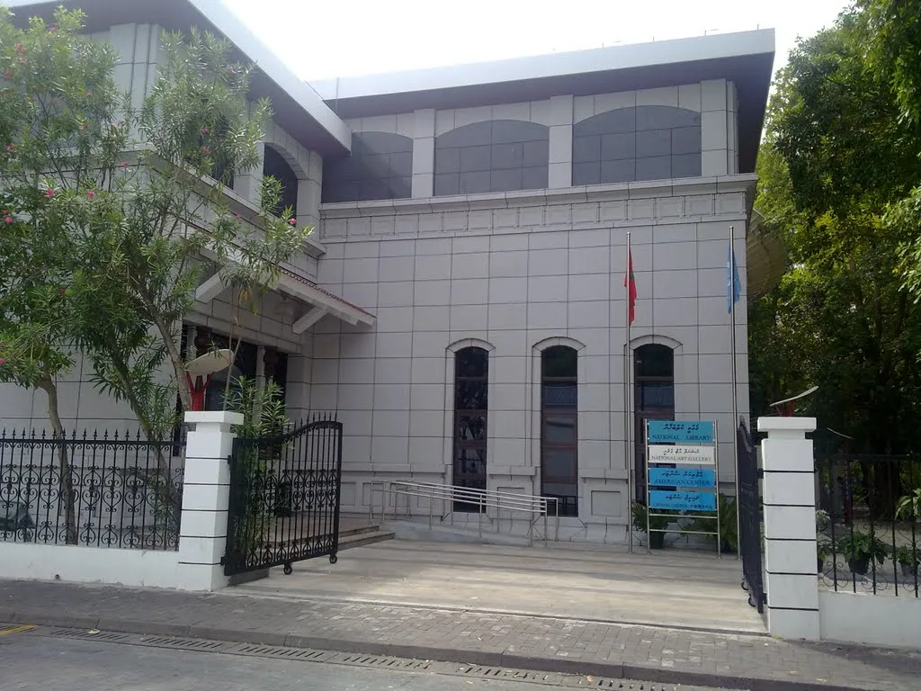 ރާއްޖޭގެ ކޮންމެ ރަށެއްގައި ޤައުމީ ކުތުބުޚާނާގެ ގޮތްޕެއް ޤާއިމް ކުރާނަން: ރައީސް މުޢިއްޒު